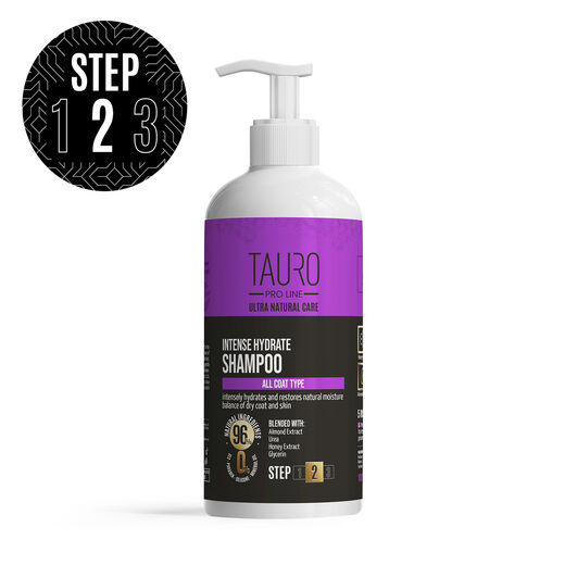 valkoinen tausta, lila-musta etiketti, 1000ml pumppupullo jonka sisällä eläimille tarkoitettua shampoota