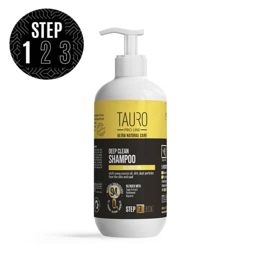 valkoinen tausta, valko-keltainen etiketti, 400ml pumppupullo jonka sisällä eläimille tarkoitettua shampoota