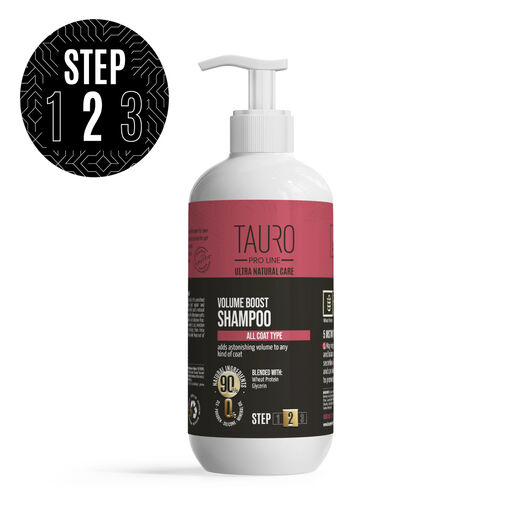 valkoinen tausta, puna-musta etiketti, 400ml pumppupullo jonka sisällä eläimille tarkoitettua shampoota